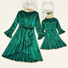 Load image into Gallery viewer, PopReal Mom And Daughter Skirt Parent Child Outfit Family Matching