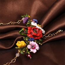 Load image into Gallery viewer, Red Flower White Daisy Necklace Ladybug Branch Necklaces Gold Plated