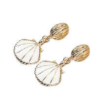 Load image into Gallery viewer, Resin White Blue Fashion Vintage Ocean Style Shell Shaped Drop