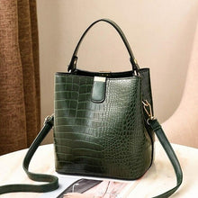 Load image into Gallery viewer, Retro Alligator Bucket Bags Women Crocodile Pattern Handbag Capacity