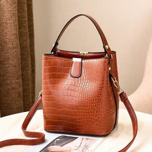 Load image into Gallery viewer, Retro Alligator Bucket Bags Women Crocodile Pattern Handbag Capacity