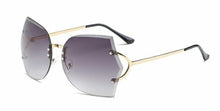 Load image into Gallery viewer, Luxury Designer Transparent Sunglasses