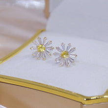 Load image into Gallery viewer, S925 Silver Needle Exquisite Bling Crystal Daisy Earrings for Women