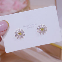 Load image into Gallery viewer, S925 Silver Needle Exquisite Bling Crystal Daisy Earrings for Women