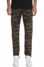 Load image into Gallery viewer, Camo Skinny Jeans