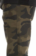 Load image into Gallery viewer, Camo Skinny Jeans