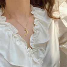 Load image into Gallery viewer, Necklace Moon Pendant Necklace Are Fashionable Retro - Sophornlilly