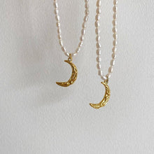 Load image into Gallery viewer, Necklace Moon Pendant Necklace Are Fashionable Retro - Sophornlilly