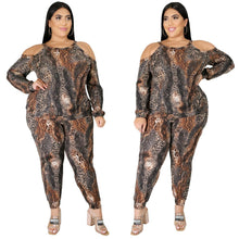 Load image into Gallery viewer, Sexy Femalel Serpentine Printed Two Piece Set Women Off Shoulder - Sophornlilly