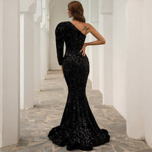 Load image into Gallery viewer, Sexy Long Sleeves Muslim Mermaid Evening Dresses Deep V Neck One