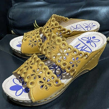 Load image into Gallery viewer, Fish Mouth Sandal Wedge
