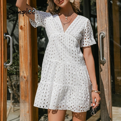 Simplee Sexy v neck lace stitching white dress summer new Short