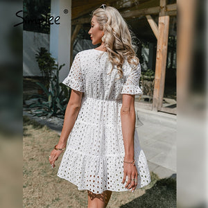 Simplee Sexy v neck lace stitching white dress summer new Short