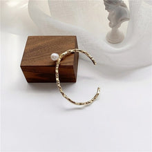 Load image into Gallery viewer, Joker Contracted Temperament Girl Senior Pearl Bracelet