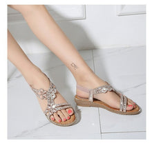 Load image into Gallery viewer, Spring New Large Size Flat Sandals Flower Rhinestone Sandals Open - Sophornlilly