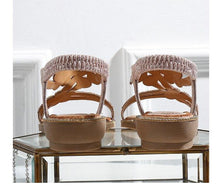 Load image into Gallery viewer, Spring New Large Size Flat Sandals Flower Rhinestone Sandals Open - Sophornlilly