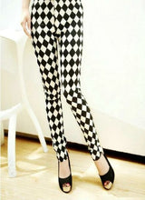 Load image into Gallery viewer, Spring summer checkerboard slim leggings