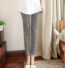 Load image into Gallery viewer, Spring summer checkerboard slim leggings