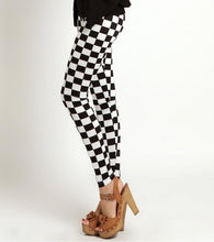 Load image into Gallery viewer, Spring summer checkerboard slim leggings