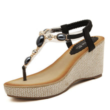Load image into Gallery viewer, Summer new women's sandals. Metallic jewelry rhinestone rubber