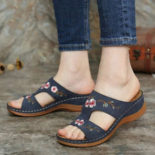 Load image into Gallery viewer, Summer Ladies shoes Fashion Wedge Heel Embroidery Flower Sandals