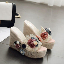 Load image into Gallery viewer, Summer New Flower Pearl Women Sandals Transparent Wedges Heel High - Sophornlilly