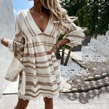 Load image into Gallery viewer, Summer Women Vintage Print Mini Dress Loose Casual V neck Lace