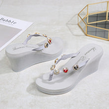 Load image into Gallery viewer, Wedge Flip Flops Rhinestones