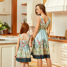 Load image into Gallery viewer, Tank Flower Family Matching Outfits Mom Baby Mommy and Me Clothes