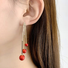 Load image into Gallery viewer, Temperament Tassel Earrings Female Frosted Pearl Long Section Showing