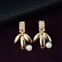 Load image into Gallery viewer, Topkeeping Brand Fashion Jewelry Zircon Pendant Luxuriant Elegant