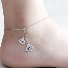 Load image into Gallery viewer, Trendy Anklets 925 Sterling Silver Bracelet on the leg with Shell like