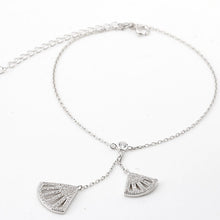 Load image into Gallery viewer, Trendy Anklets 925 Sterling Silver Bracelet on the leg with Shell like