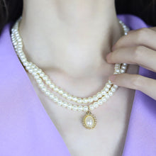 Load image into Gallery viewer, Vintage Baroque Elegant White Imitation Pearl Choker Necklace Big