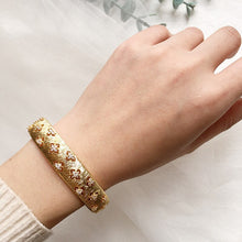 Load image into Gallery viewer, Vintage Cuff Bangle Brushed Cut Four Leaf Flower Micro AAA Zircon