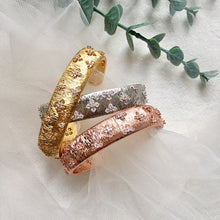 Load image into Gallery viewer, Vintage Cuff Bangle Brushed Cut Four Leaf Flower Micro AAA Zircon