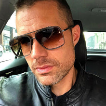 Load image into Gallery viewer, Vintage Pilot Sunglasses