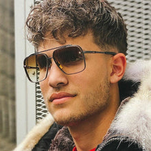 Load image into Gallery viewer, Vintage Pilot Sunglasses