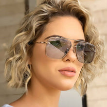Load image into Gallery viewer, Vintage Pilot Sunglasses