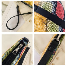 Load image into Gallery viewer, Vintage Soft Leather Snakeskin Pattern Baguette Underarm Bag Women
