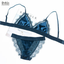 Load image into Gallery viewer, Vintage Velvet Women Underwear Set Sexy Lace Ultra thin Bra Set High