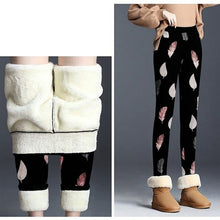 Load image into Gallery viewer, Winter Warm Legging Women Christmas Print Velvet Thickened Leggings