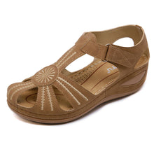 Load image into Gallery viewer, Woman Shoes Retro Sandals Med Suit Female Beige Anti Skid Clogs