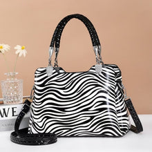 Load image into Gallery viewer, Handbags Leopard Crossbody Bag Large