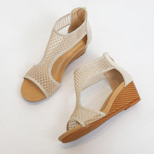 Load image into Gallery viewer, Women PU Leather Shoes Comfy Platform Flat Sole Ladies Casual Soft Big