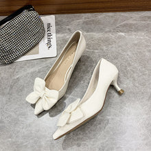 Load image into Gallery viewer, Fashion Pointed Bow knot Short Heels
