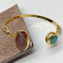 Load image into Gallery viewer, Natural Faceted Oval Sunstone  Green Peruvian Amazonite Gold