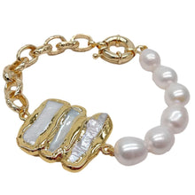 Load image into Gallery viewer, Natural White Biwa Pearl Connector Cultured White Rice Pearl