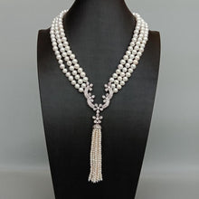 Load image into Gallery viewer, luxury Natural 3 Strands Freshwater Cultured White Pearl