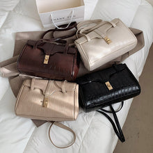 Load image into Gallery viewer, Luxury Designer Leather Shoulder Bag Vintage Lady Purse And